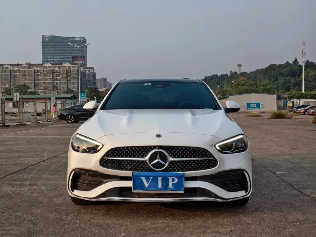 Mercedes-Benz C-Class — Фото автомобиля 2