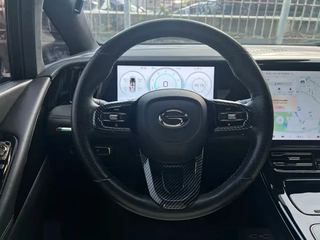 GAC Trumpchi M8 — Фото автомобиля 15