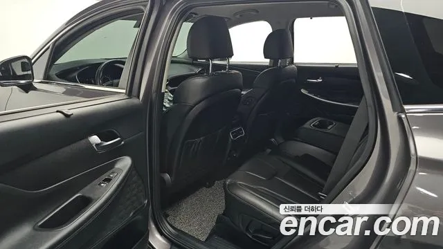 Hyundai Santa Fe New — Фото автомобиля 18