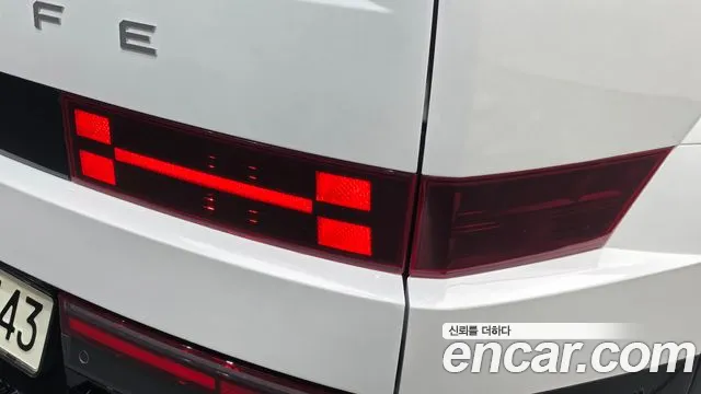 Hyundai Santa Fe MX5 — Фото автомобиля 8