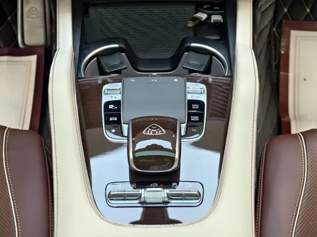 Mercedes-Benz Maybach GLS 2021 GLS 600 4MATIC Etiquette Edition — Фото автомобиля 21