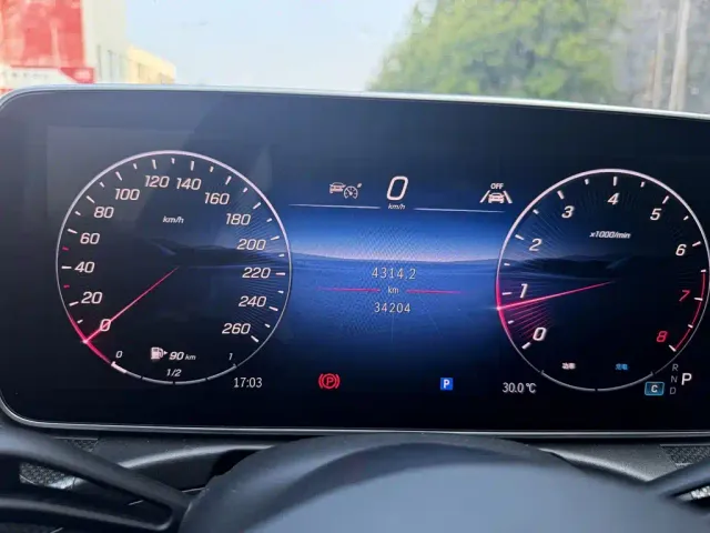 Mercedes-Benz C-Class — Фото автомобиля 8