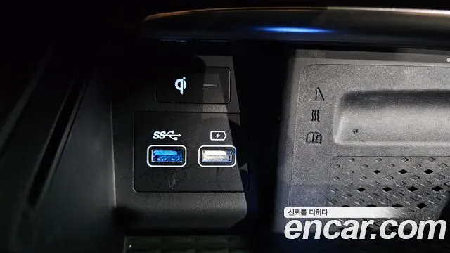 Genesis GV80 2.5T Бензин AWD — Фото автомобиля 12