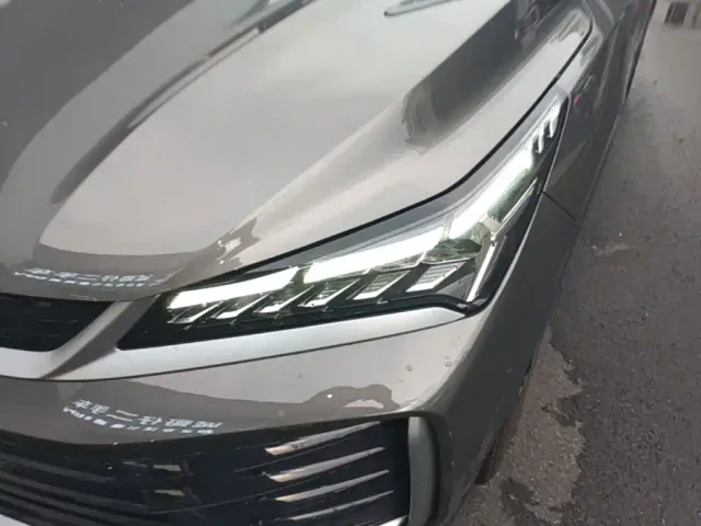 Geely Binyue — Фото автомобиля 23