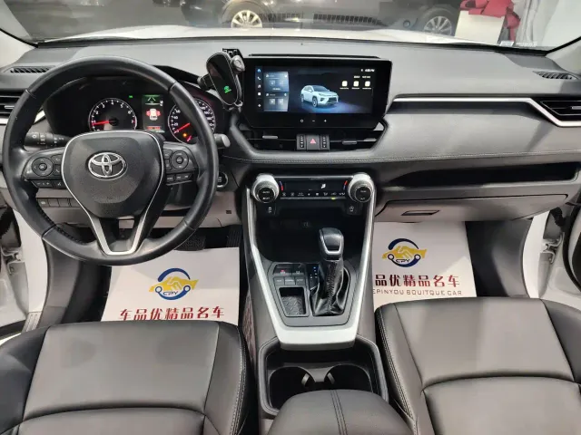 Toyota Wildlander — Фото автомобиля 5