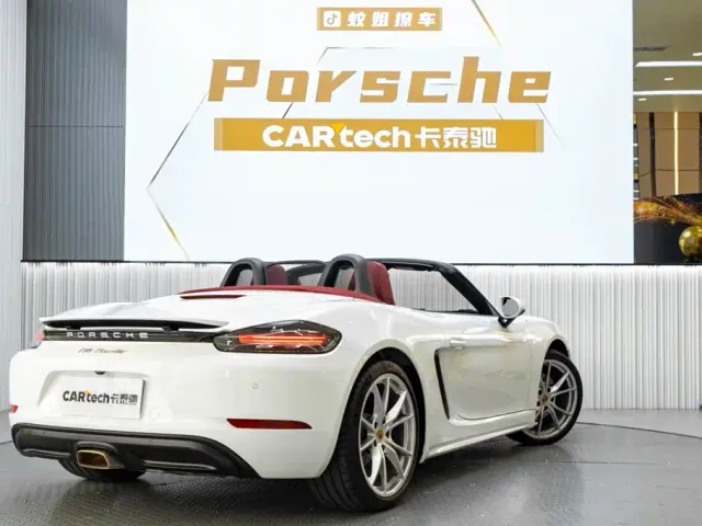 Porsche 718 — Фото автомобиля 7