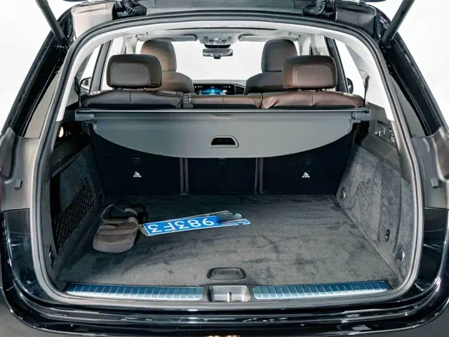 Mercedes-Benz GLE-Class — Фото автомобиля 23