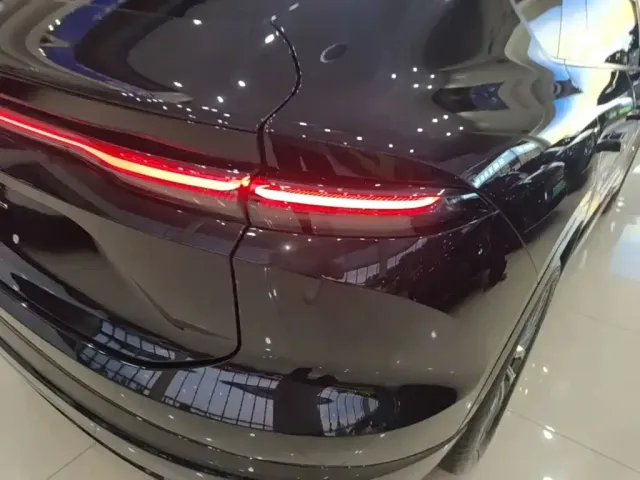 Nio EC6 — Фото автомобиля 7