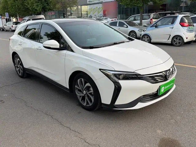 Buick Velite 6 — Фото автомобиля 10