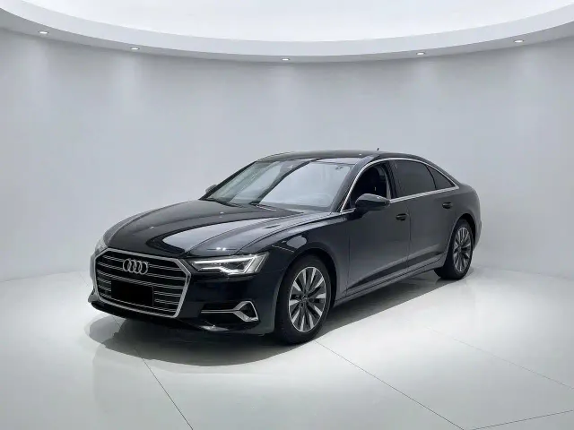 Фотография автомобиля — Audi A6L