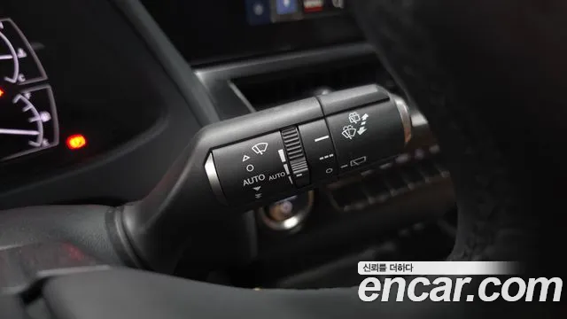 Lexus UX UX250h — Фото автомобиля 27