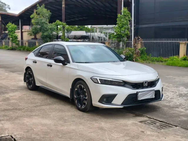 Honda Civic — Фото автомобиля 3