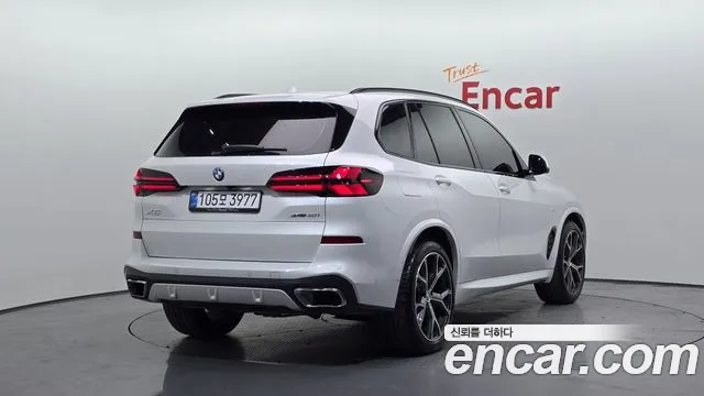 BMW X5 xDrive 40i M Sport — Фото автомобиля 2