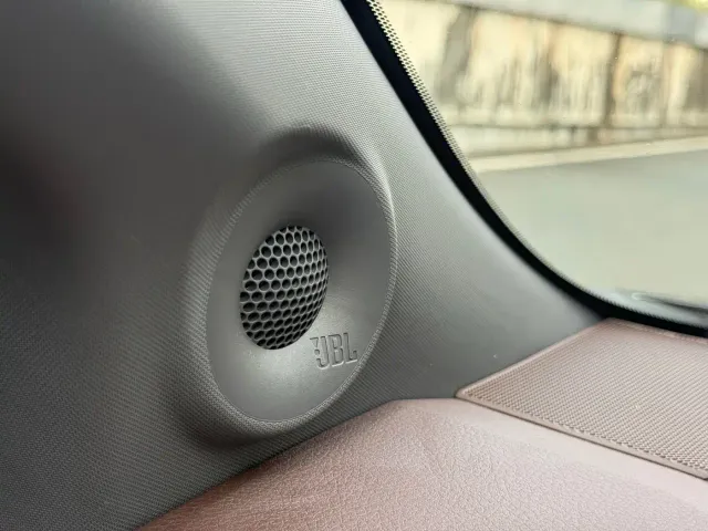 Toyota Sienna — Фото автомобиля 27