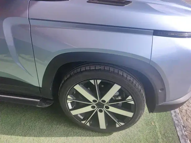 Geely ICON — Фото автомобиля 6