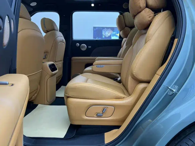 IM Motors LS8 — Фото автомобиля 18