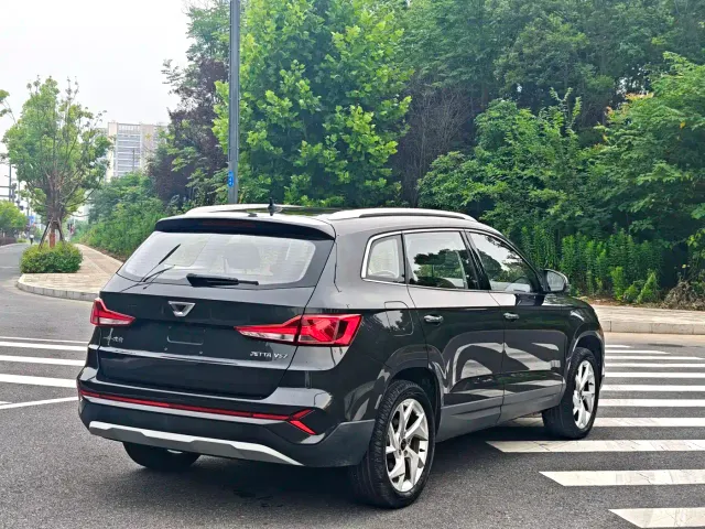 Jetta VS7 — Фото автомобиля 15