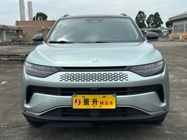 Leapmotor C11 — Фото автомобиля 2