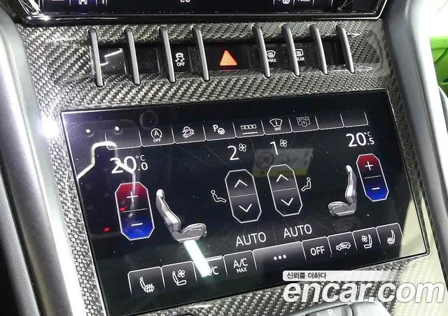 Lamborghini Urus — Фото автомобиля 18