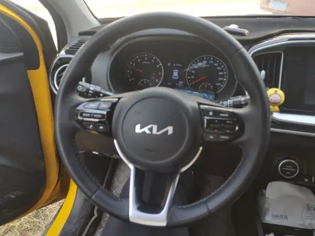 Kia KX1 — Фото автомобиля 15