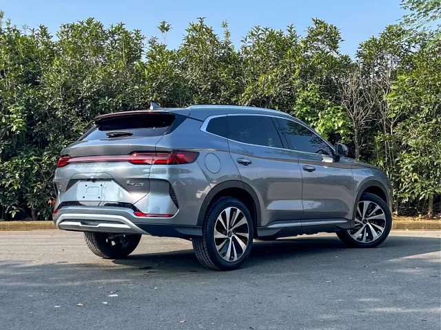 BYD Song PLUS — Фото автомобиля 4