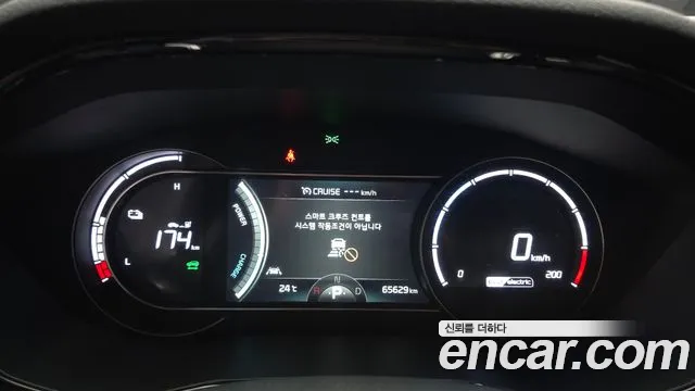 Kia Niro — Фото автомобиля 8