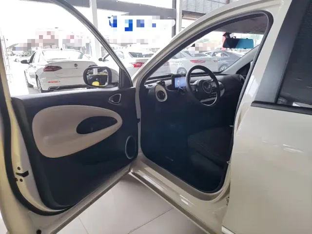 Wuling Bingo — Фото автомобиля 15