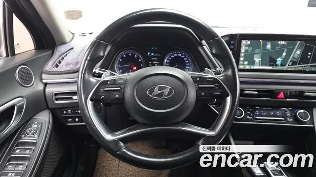 Hyundai Sonata Sonata (DN8) 2.0 LPG(Для проката) — Фото автомобиля 13