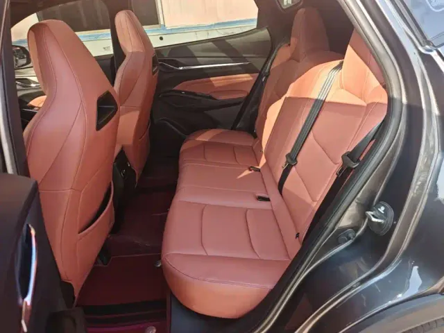 Changan X5 Plus — Фото автомобиля 16