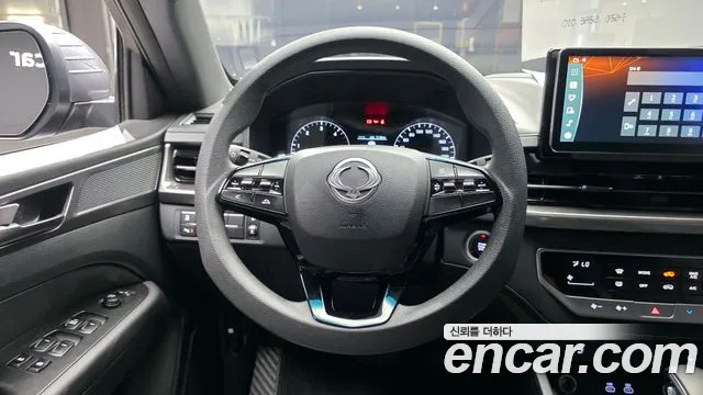 KG_Mobility_Ssangyong Rexton Новый Rexton Sport Дизель 2.2 2WD — Фото автомобиля 14