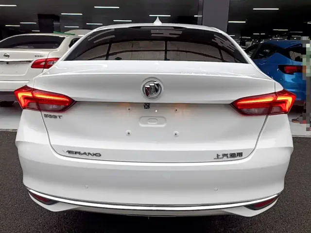 Buick Verano — Фото автомобиля 5