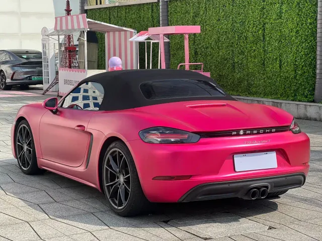 Porsche 718 — Фото автомобиля 4