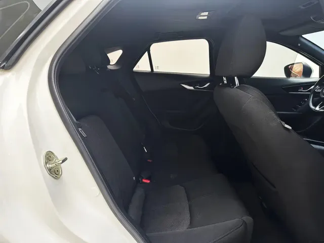 Mazda CX-4 — Фото автомобиля 14