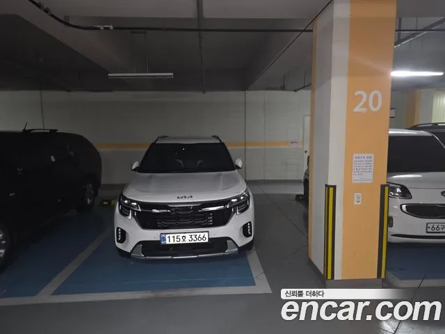 Фотография автомобиля — Kia Seltos Seltos (New)