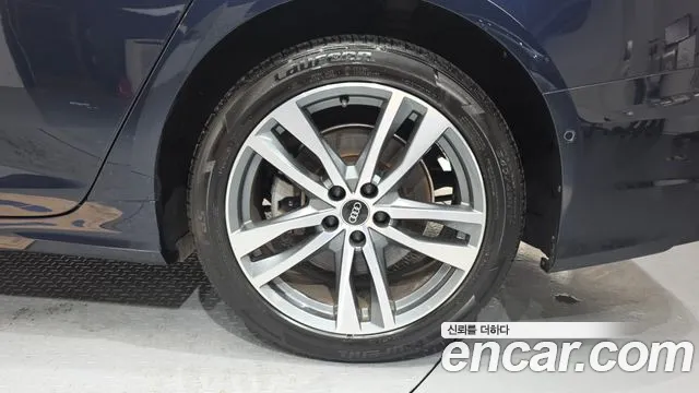 Audi A6 45 TFSI quattro Premium — Фото автомобиля 4