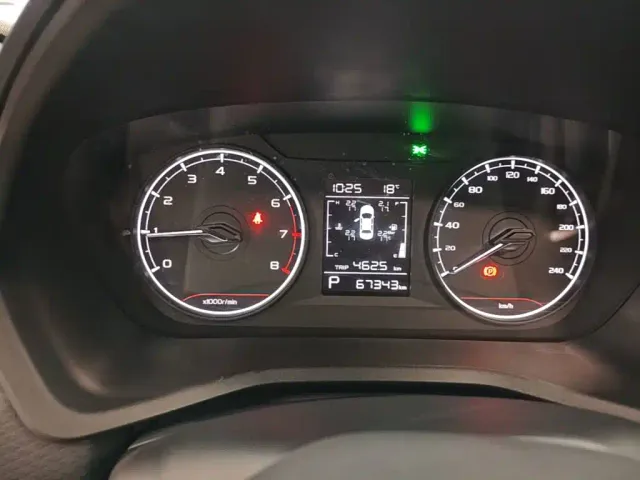 Geely Emgrand — Фото автомобиля 11