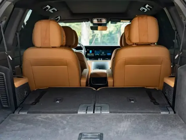 Li Auto ONE — Фото автомобиля 10