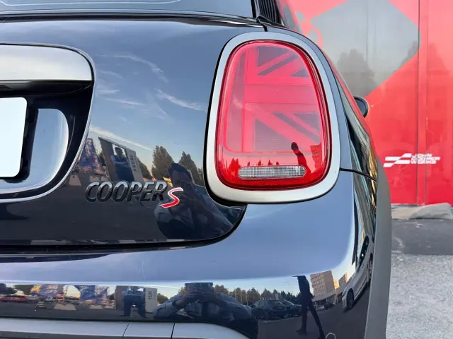 MINI Hatch — Фото автомобиля 15
