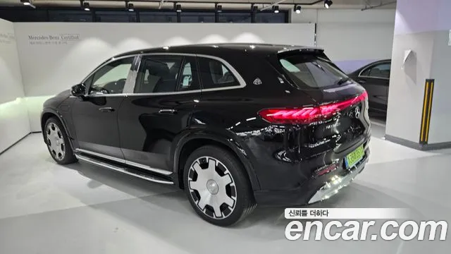 Mercedes-Benz EQS — Фото автомобиля 3