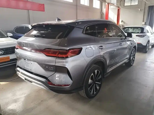 BYD Song PLUS — Фото автомобиля 6