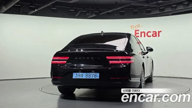 Genesis G80 RG3 — Фото автомобиля 4
