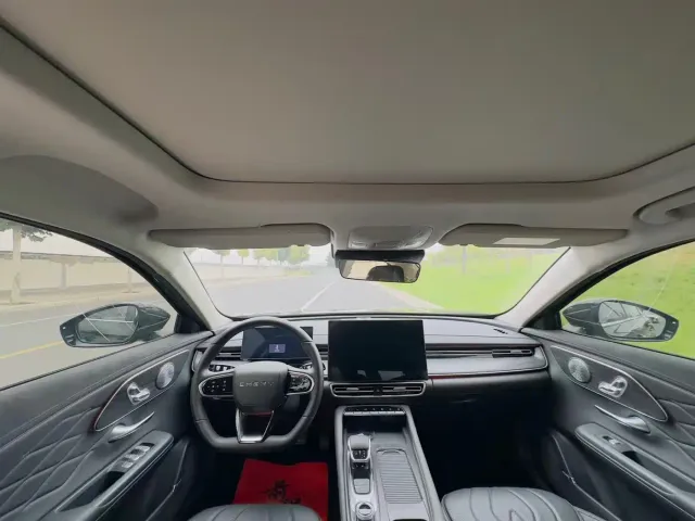 Chery Arrizo 8 PRO — Фото автомобиля 4