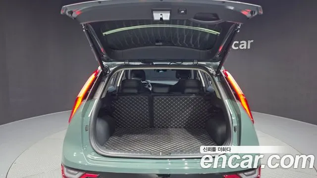 Kia Niro The All New Niro Signature — Фото автомобиля 18