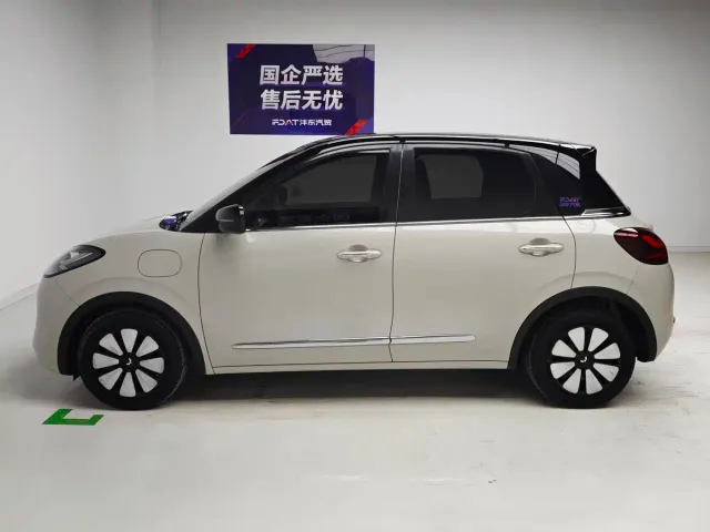 Wuling Bingo — Фото автомобиля 9