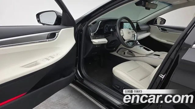 Hyundai Grandeur Новый Grandeur IG — Фото автомобиля 10