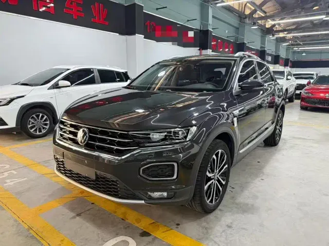 Фотография автомобиля — Volkswagen T-Roc