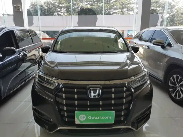 Honda Elysion — Фото автомобиля 2