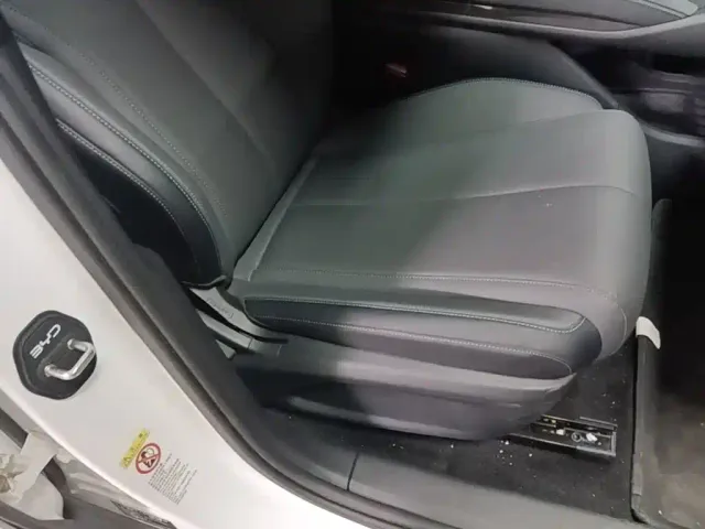 BYD Qin L — Фото автомобиля 24