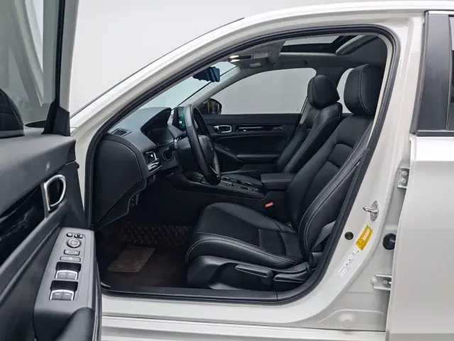 Honda Civic — Фото автомобиля 14