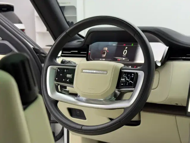 Land Rover Range Rover — Фото автомобиля 15